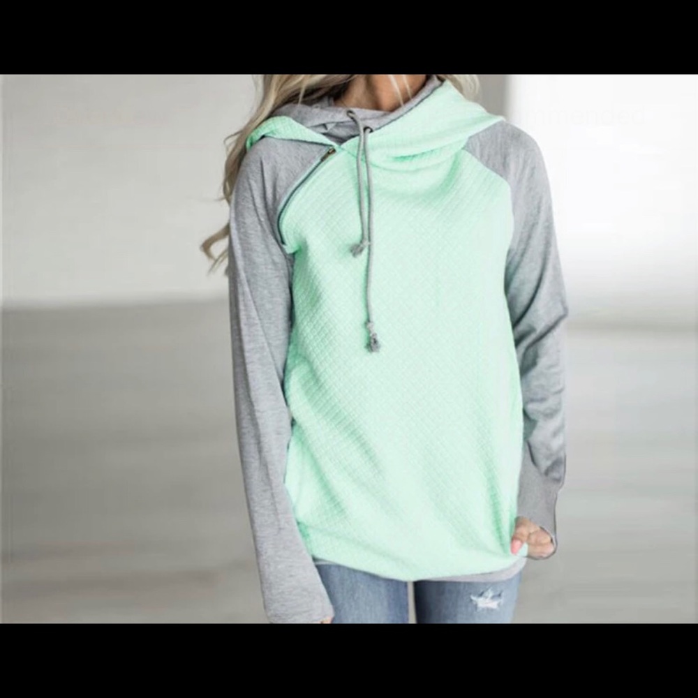 1 SMALL LEFT 😉 Mint Hoodie - Picture 3 of 4